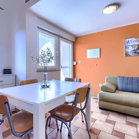 Apartament Stela By Interhome