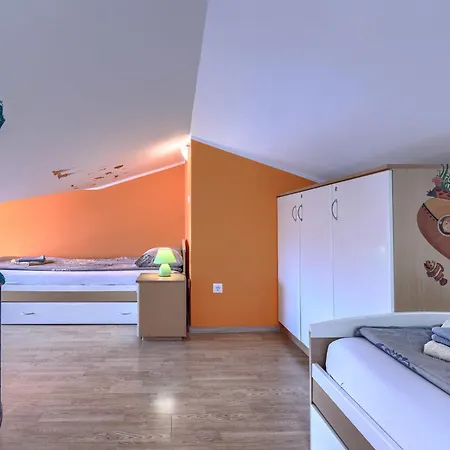 Stela By Interhome Apartman